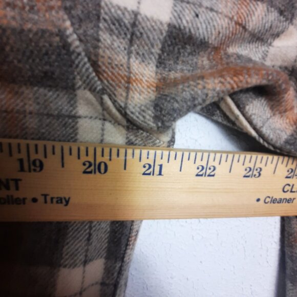 VTG Pendleton Wool Plaid Shirt Medium USA Made Virgin Wool Flannel Brown Tan EUC - Picture 4 of 5